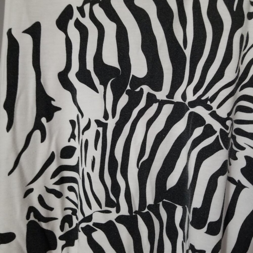 Handkerchief Zebra Racerback-Tank - Picture 2 of 2